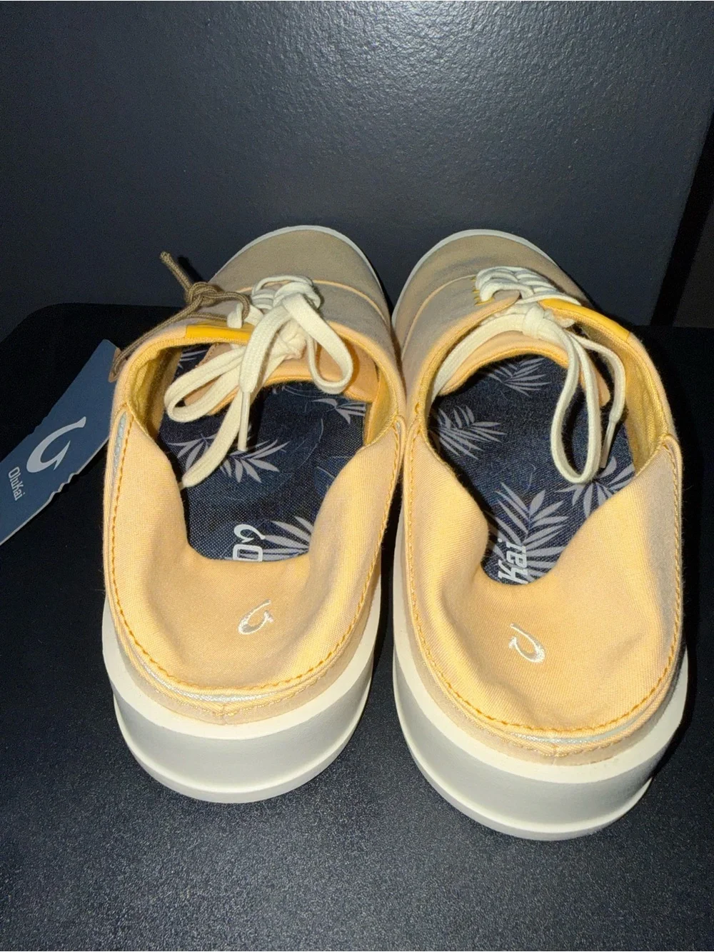 🆕 OluKai Tradewind Sneakers Solar Glow Men’s 11